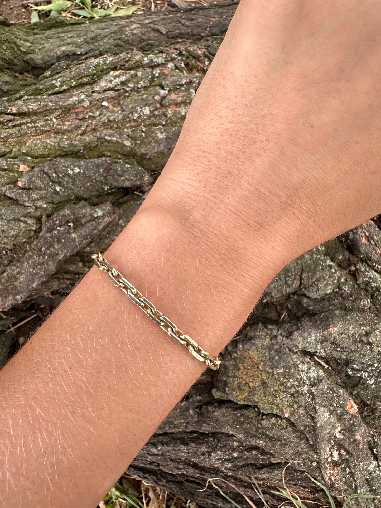 VINTAGE 14CT BIKER BRACELET WITH BOX CLASP