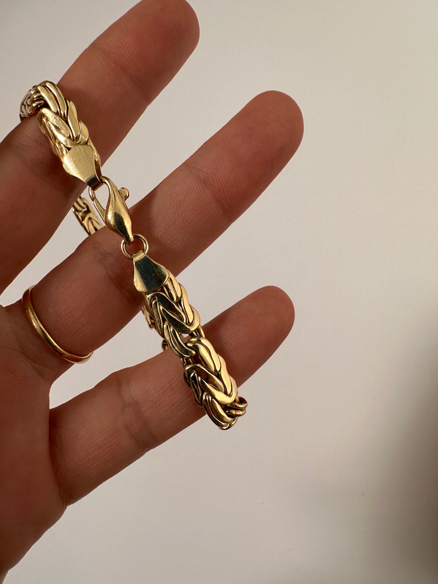 VINTAGE 14CT STATEMENT BYZANTINE BRACELET