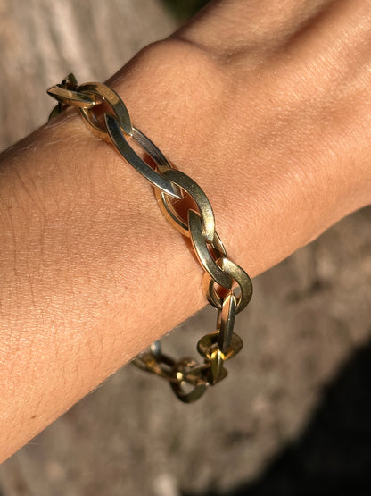 Two-tone oval link bracelet