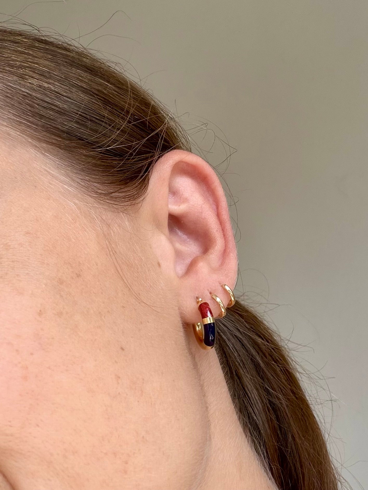 ESTATE ITALIAN 18CT GOLD AND ENAMEL EARRINGS