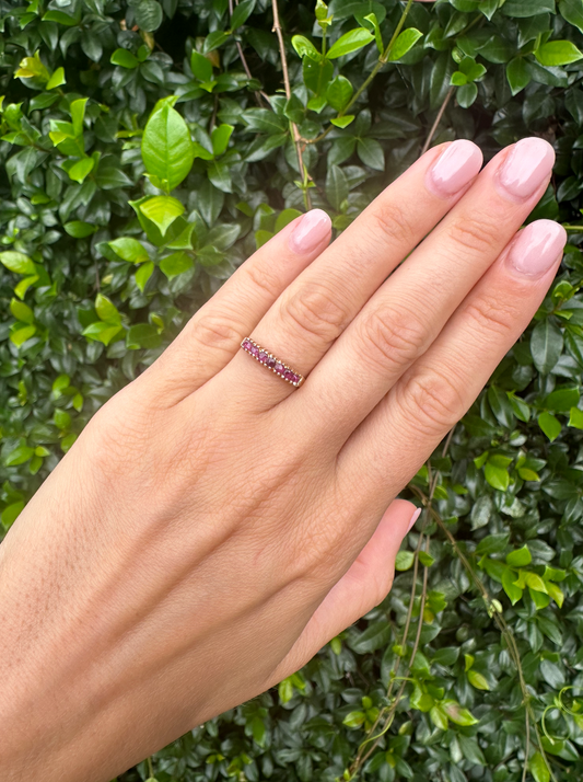 VINTAGE 14CT GOLD RUBY HALF ETERNITY BAND