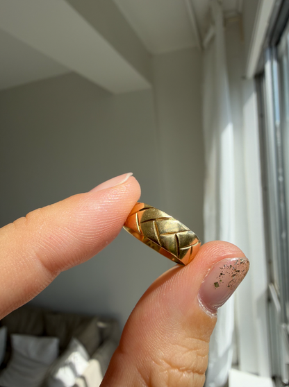 ESTATE 18CT GOLD WHEAT BAND