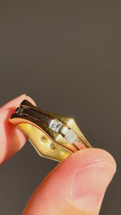 VINTAGE SCULPTURAL 18CT GOLD AND DIAMOND RING